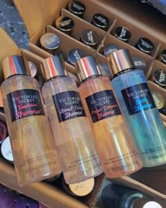 Victoria secret  
Original and authentic 
Each pallet is $800 coming with 200 pieces
