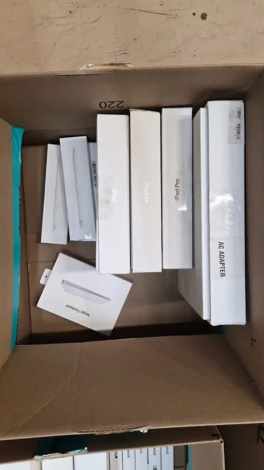 Apple box pallet