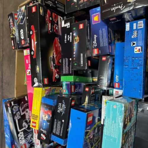 More Legos- Toys pallets left😇