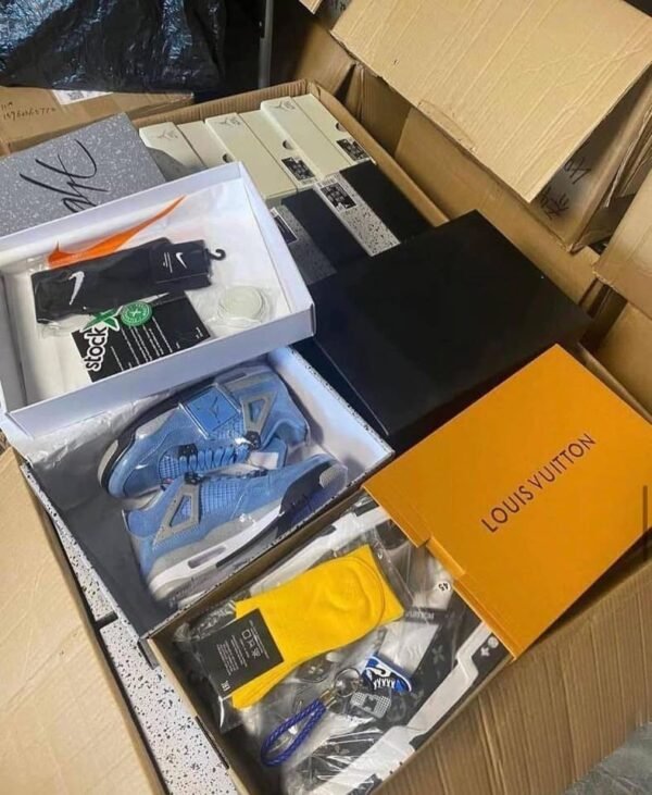 IMG_8837 Hello everyone Brand New sneakers $800 per pallet 200pairs Pickup and Shipping available