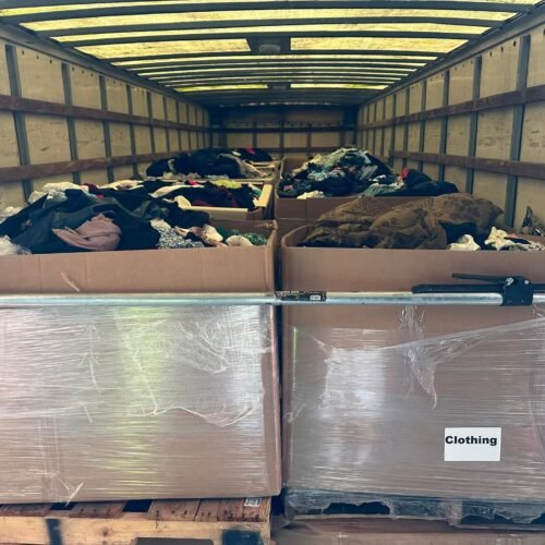 Clothing pallets loaded on truck heading out 🔥 $500 each